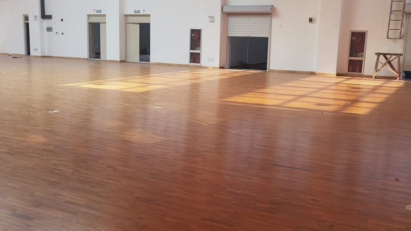 橡木实木门：探寻品质与价格的平衡点